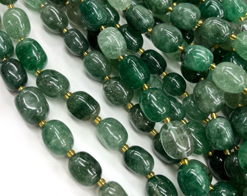 Бусины Авантюрин зеленый гладкий глянцевый 10*12мм натуральный камень Зеленый