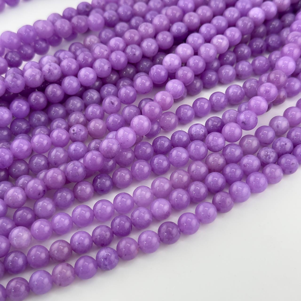 Бусины Халцедон размер 8мм натуральный камень